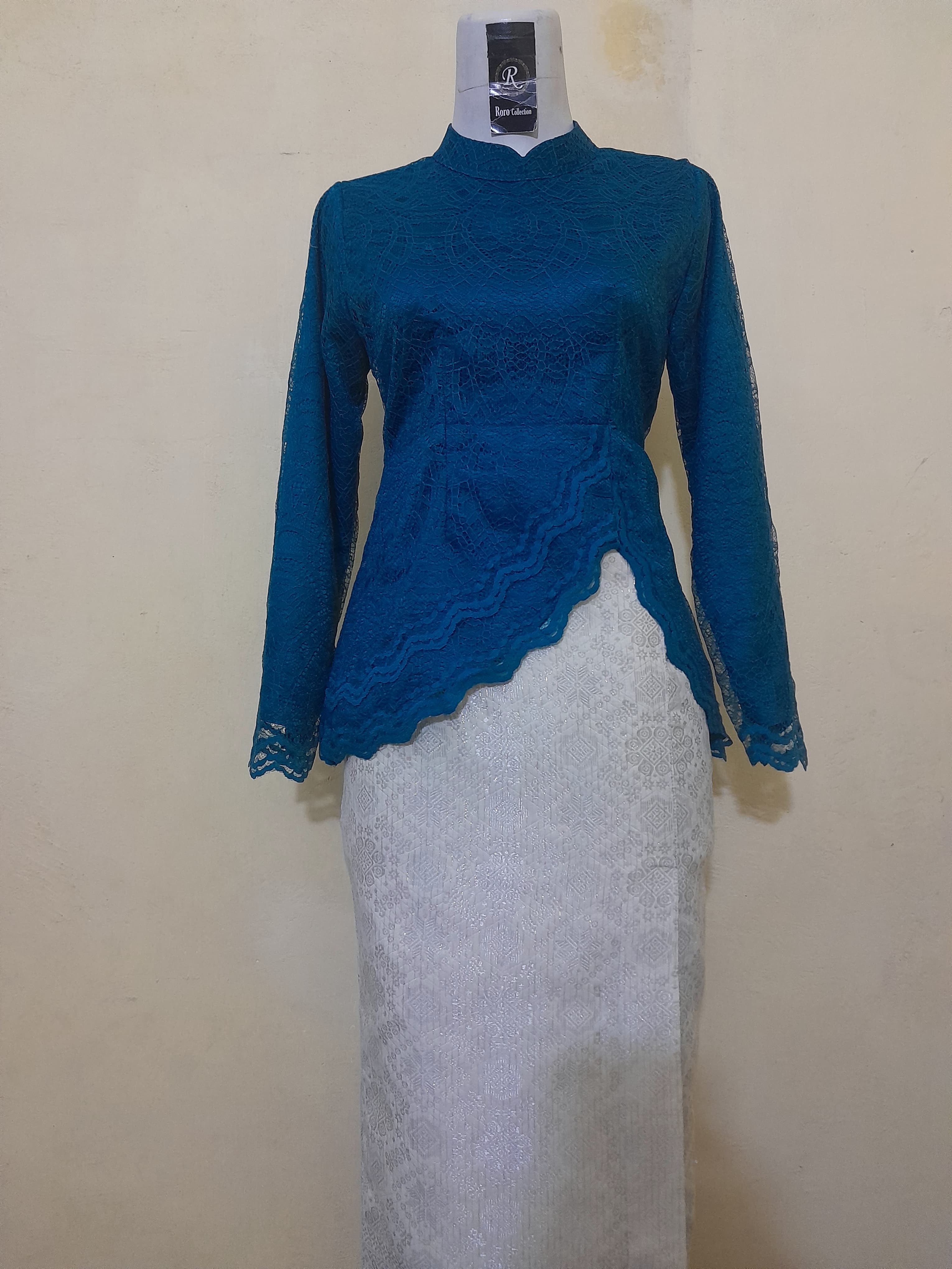 Koleksi busana RORO COLLECTION 2