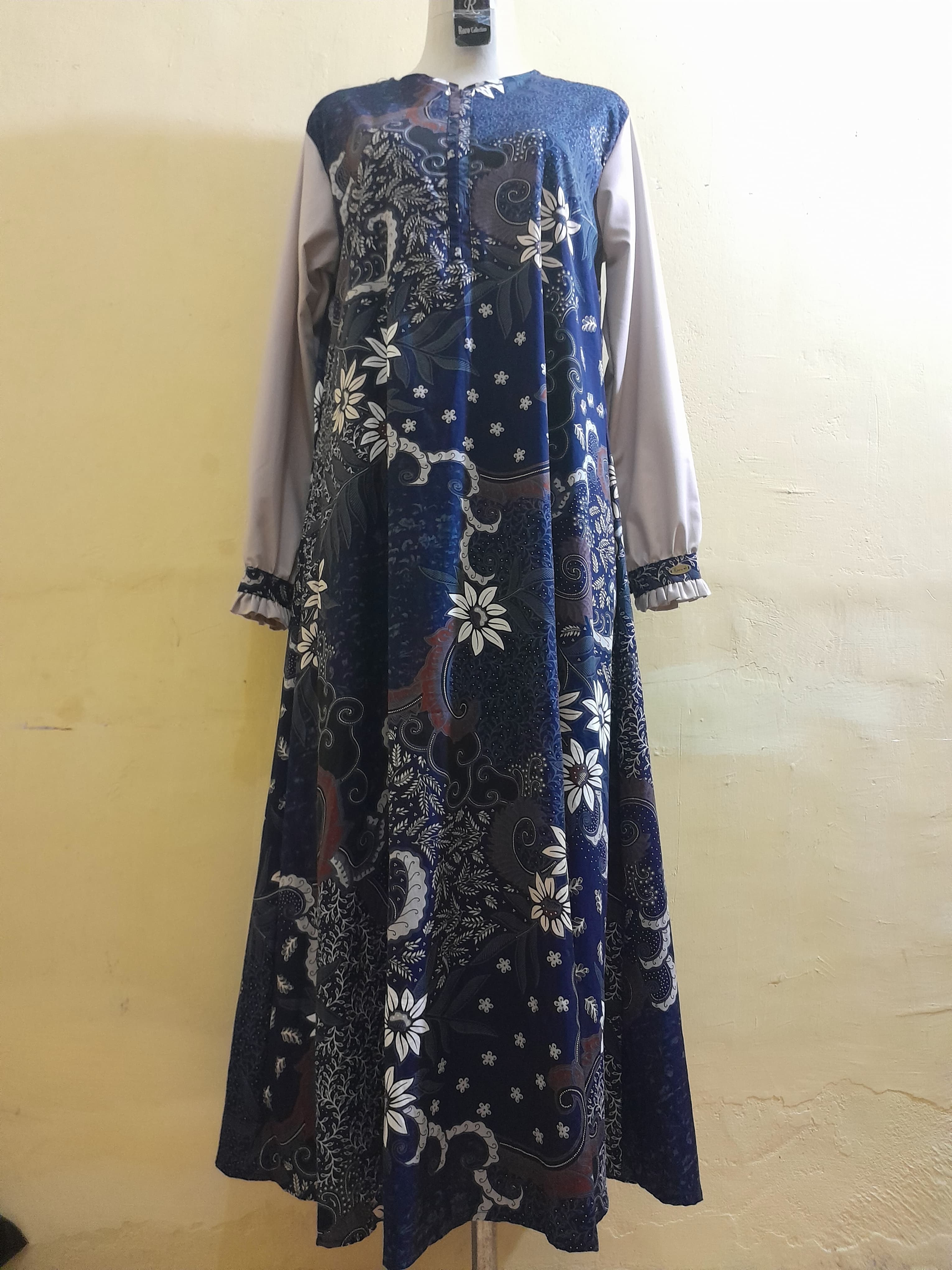 Koleksi busana RORO COLLECTION 8