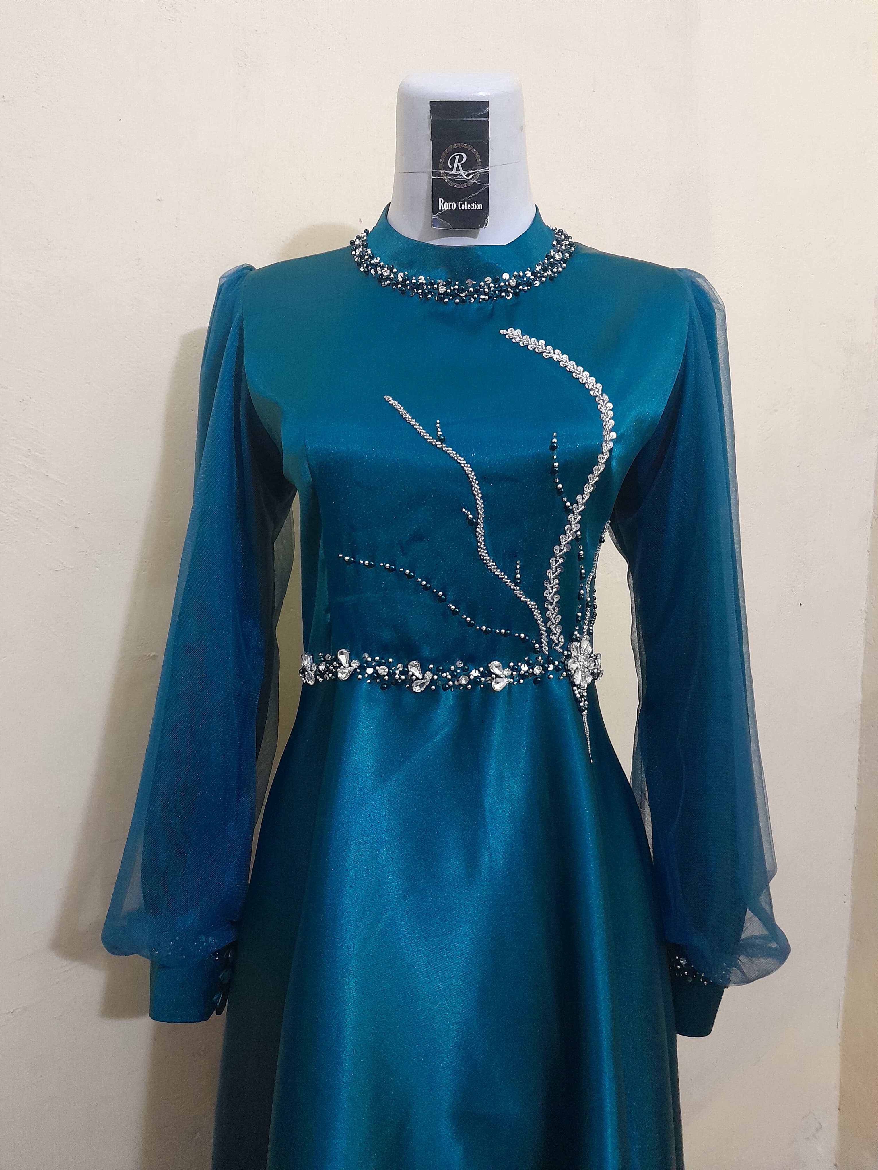 Koleksi busana RORO COLLECTION 16